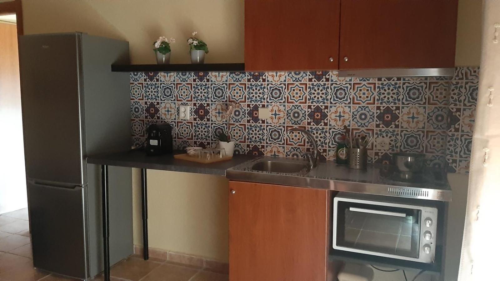 Ydna Family Hotel Apartments Possidi Luaran gambar